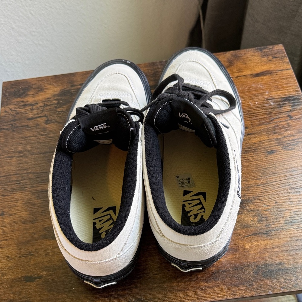 Men's Black and White Sneakers - Picture 5 of 5
